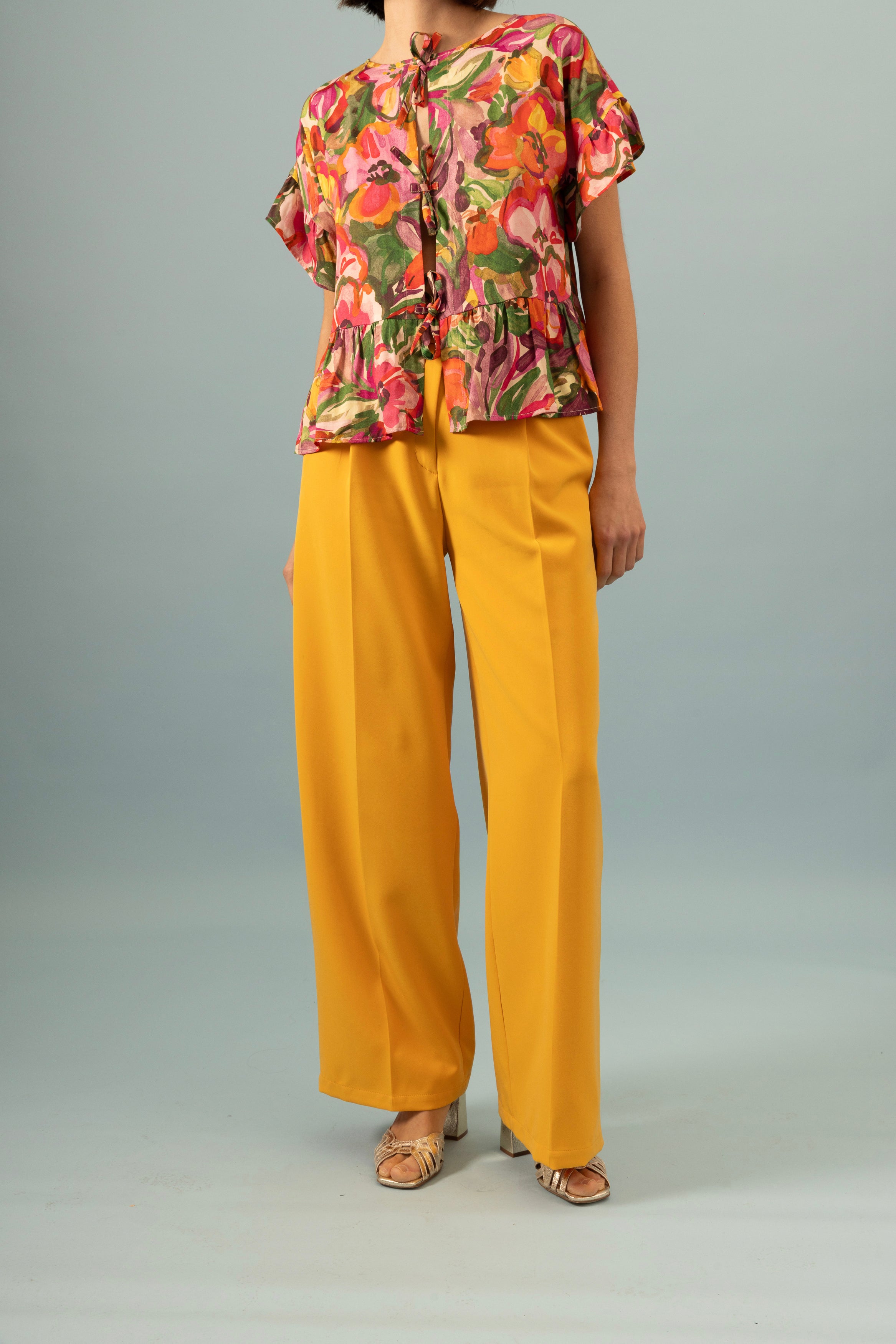 Blouse à lacets Capucine