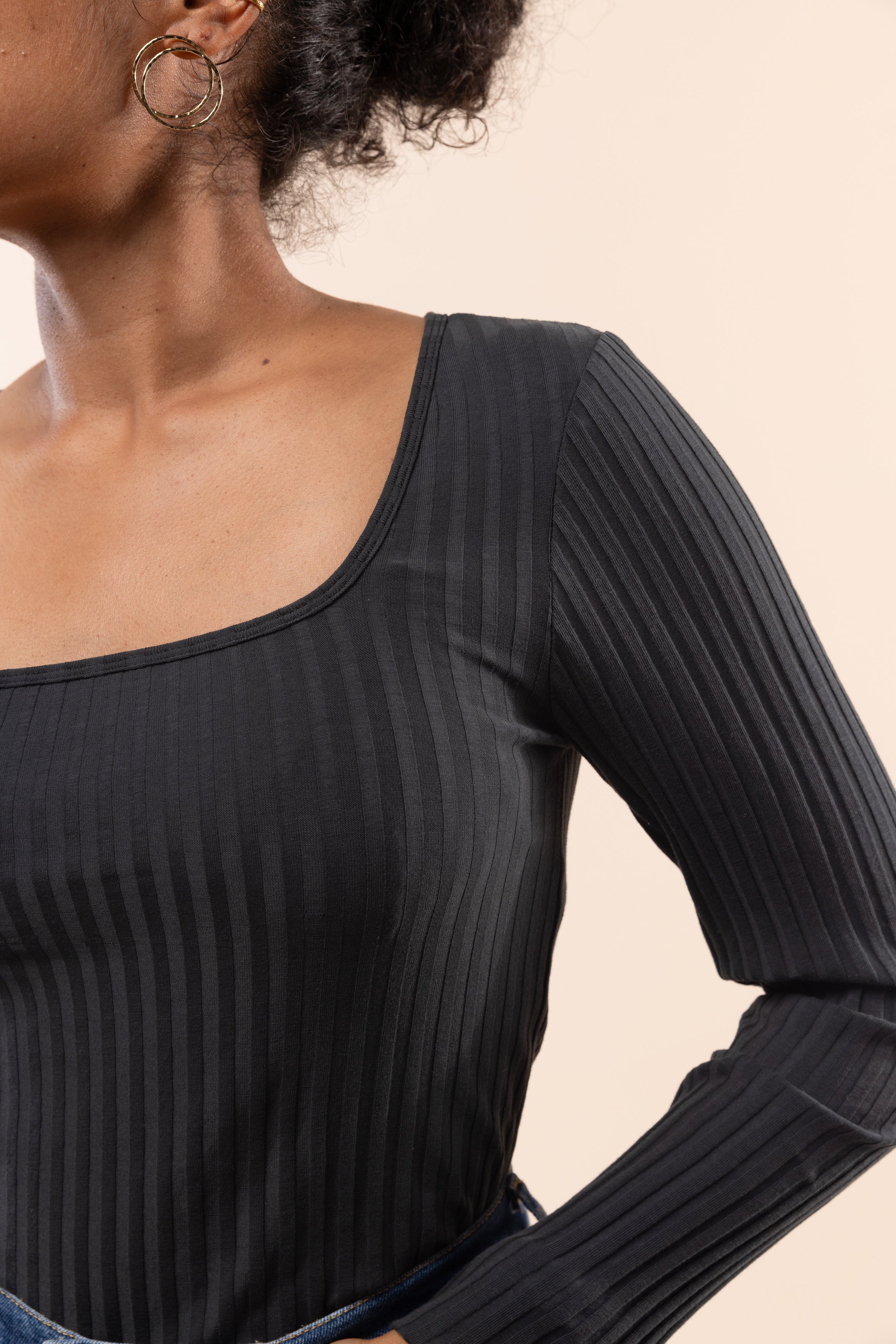 Sous-pull carré Noir cendré