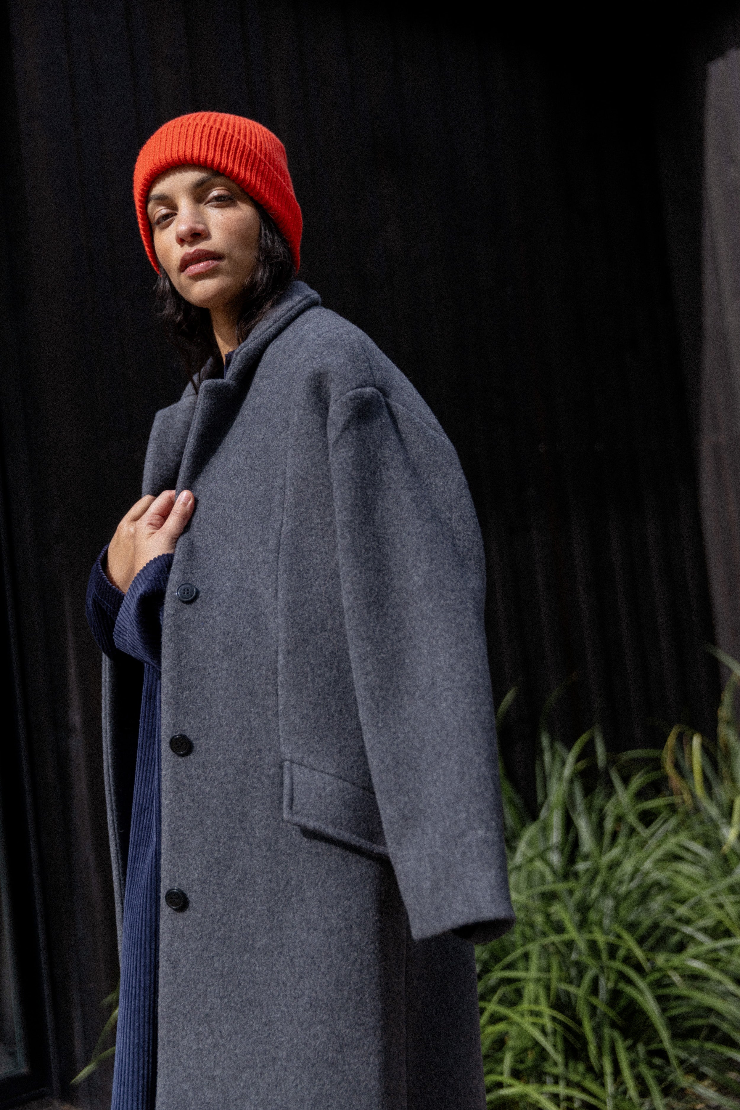 Manteau droit gris anthracite