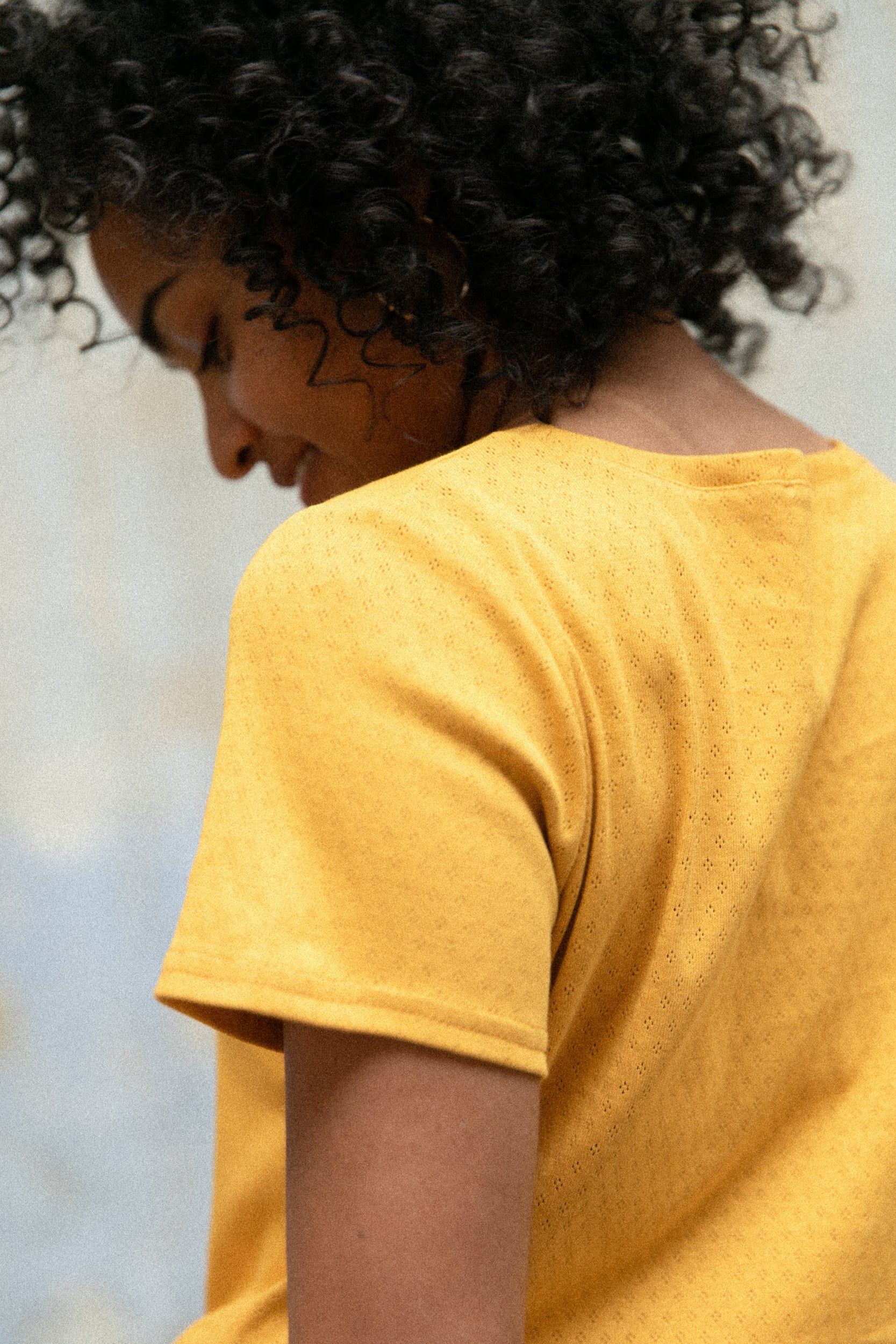 Tee ajouré Ocre
