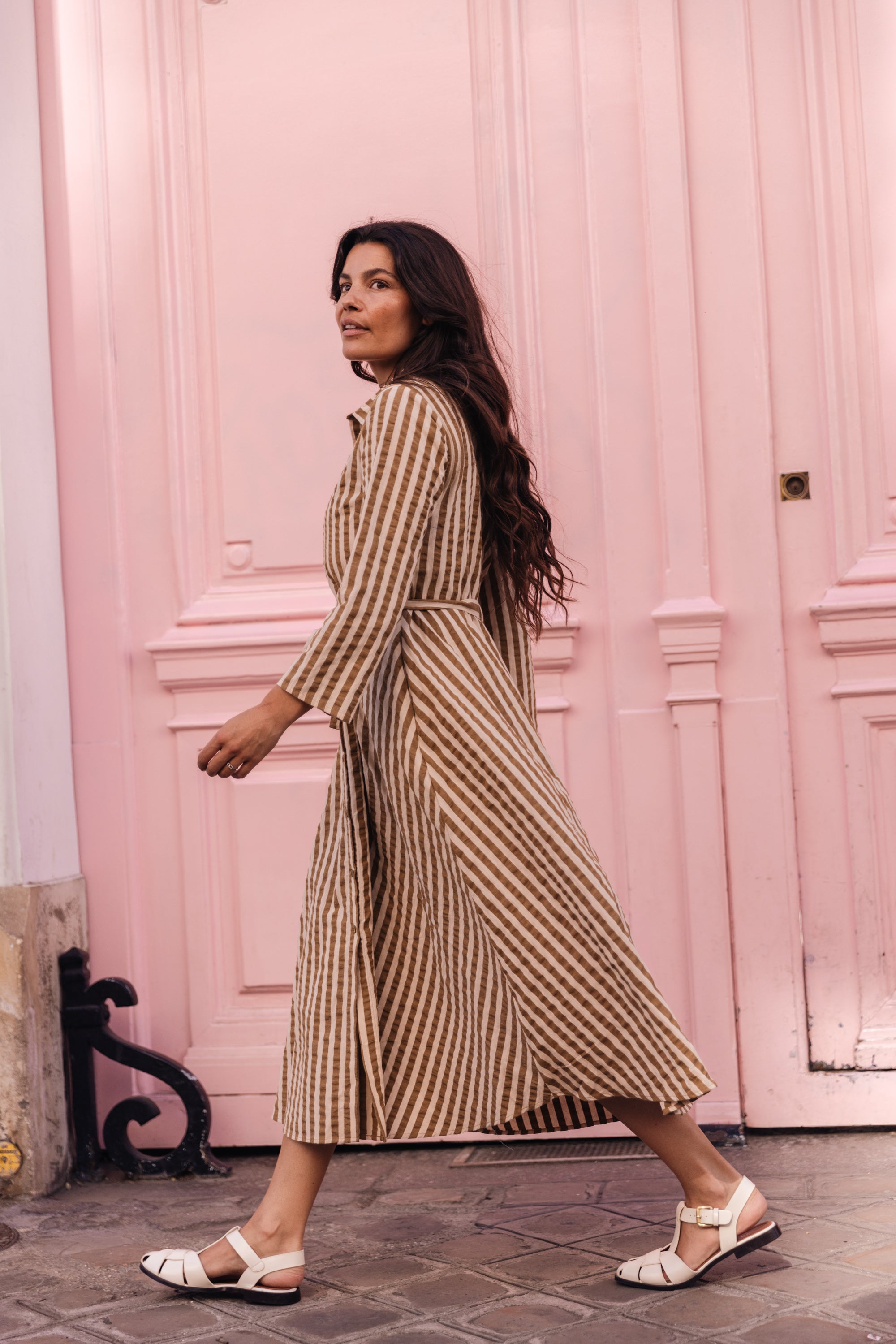 Robe chemise cintrée Toffee