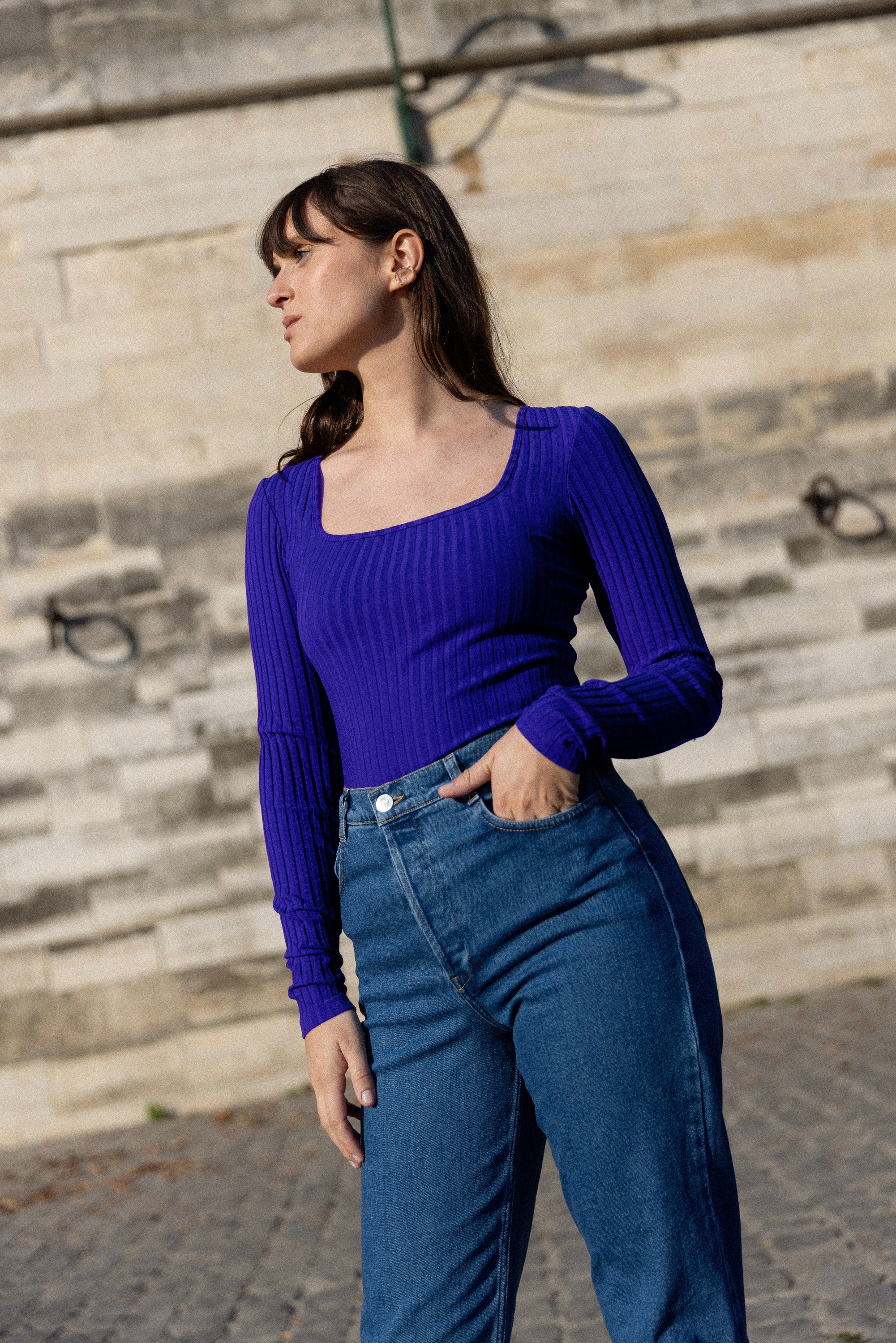 Sous-pull carré Bleu électrique